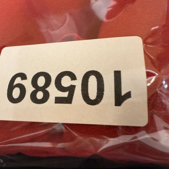 Croft Barrow Pants Women's 12 Red Capri Embroidered Hem Pull On Comfort Stretch - Picture 10 of 10